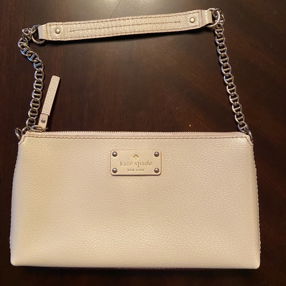 kate spade Handbags - Kate Spade small shoulder bag